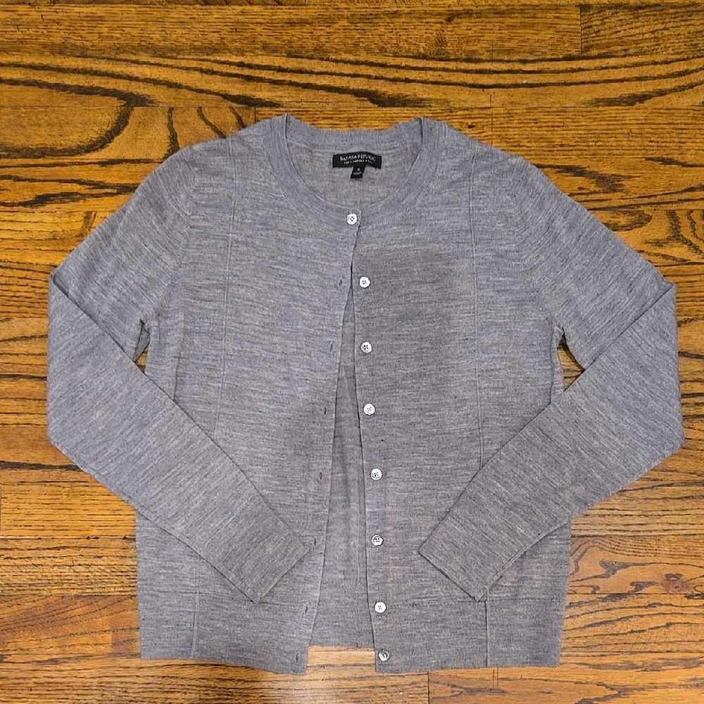 Banana Republic Merino Wool Gray Button-Up Cardigan S